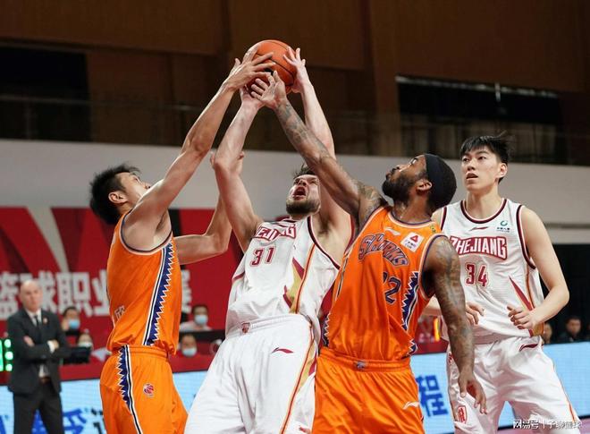 他抓下几只 他抓下几只