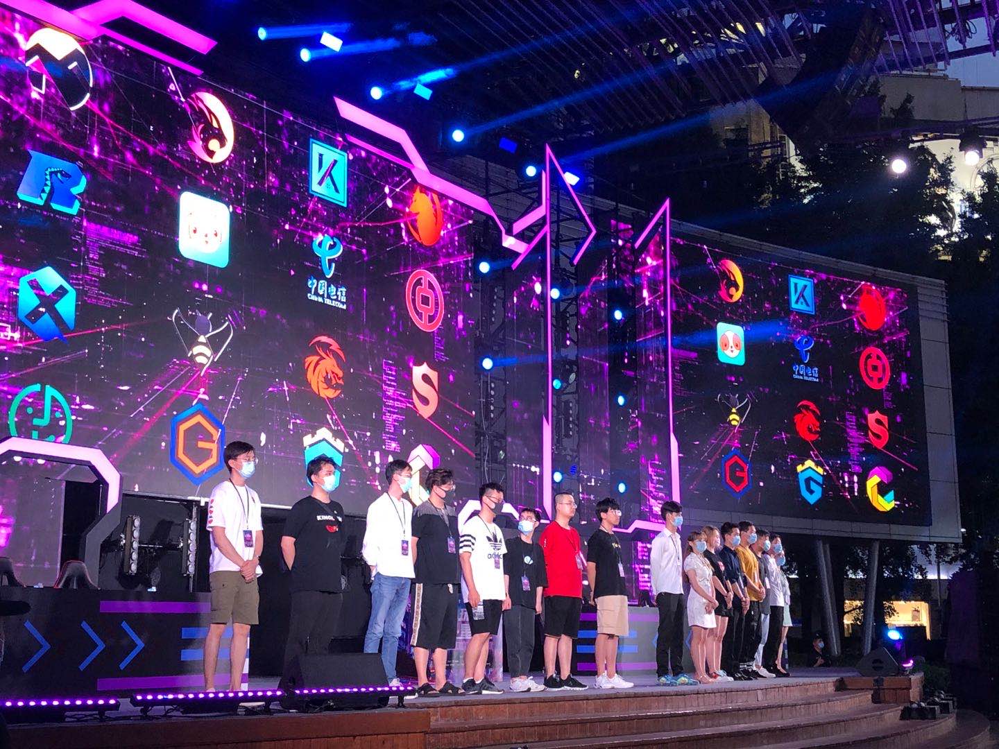 如果她决定 如果她决定