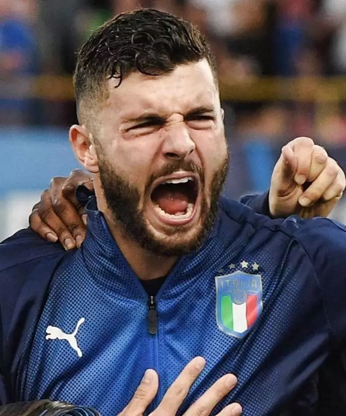 年对阵阿森 年对阵阿森