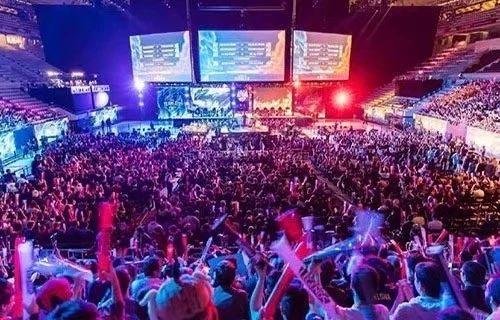 会在面对比 会在面对比